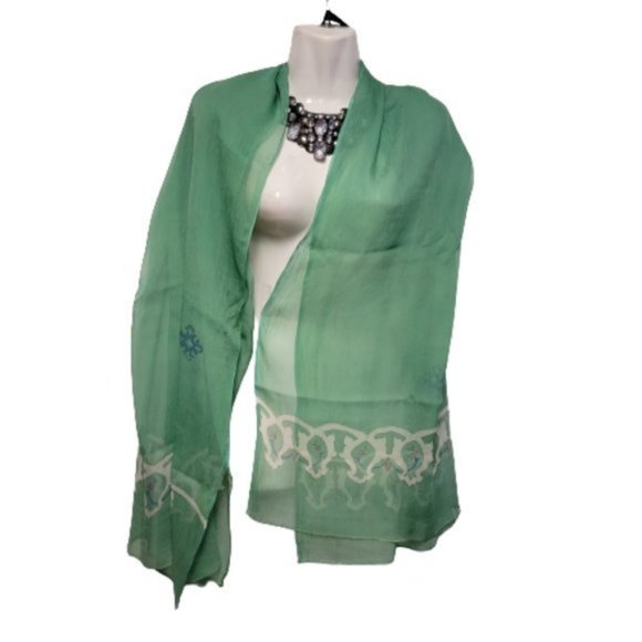 Green Silk Chiffon Handpainted Batik Crinkle Scarf - New - Picture 2 of 6